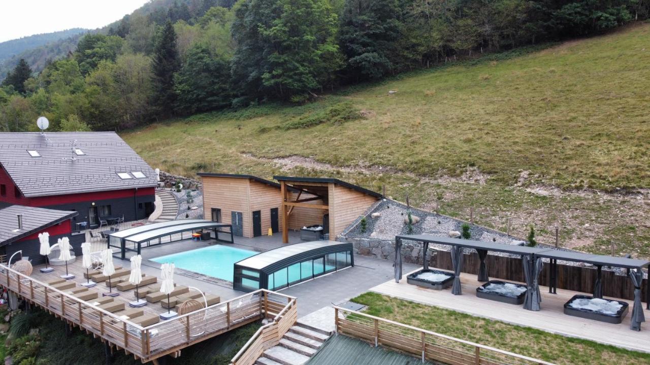 La Ferme De Rochesson, Jacuzzis & Piscine Commune Exterior foto